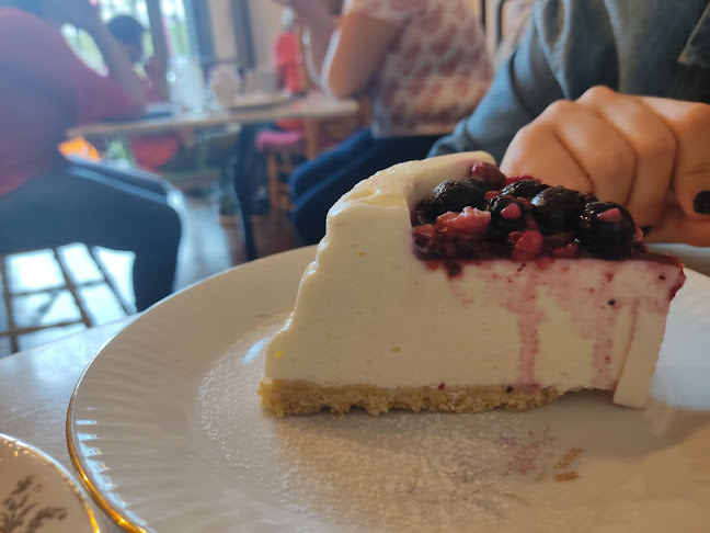 Comentarii opinii despre Amelie Petit Café