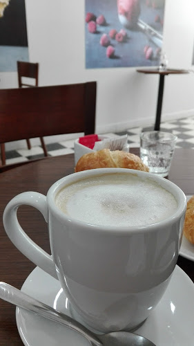 Juan Bautista Alberdi 49, Q8300 Neuquén