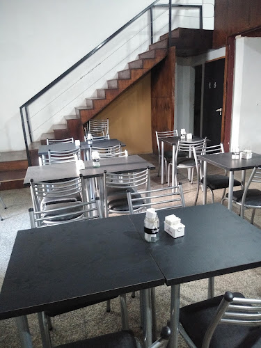 Opinii despre Lennon Bar în Rosario - Gastronomía y hostelería