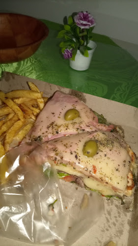 Comentarii opinii despre Rotiseria Castelli