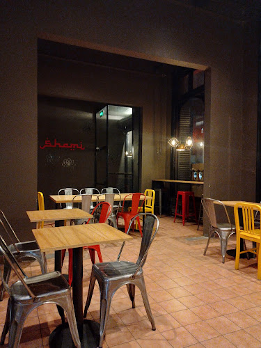 C. 8 975, B1900BHE La Plata, Provincia de Buenos Aires