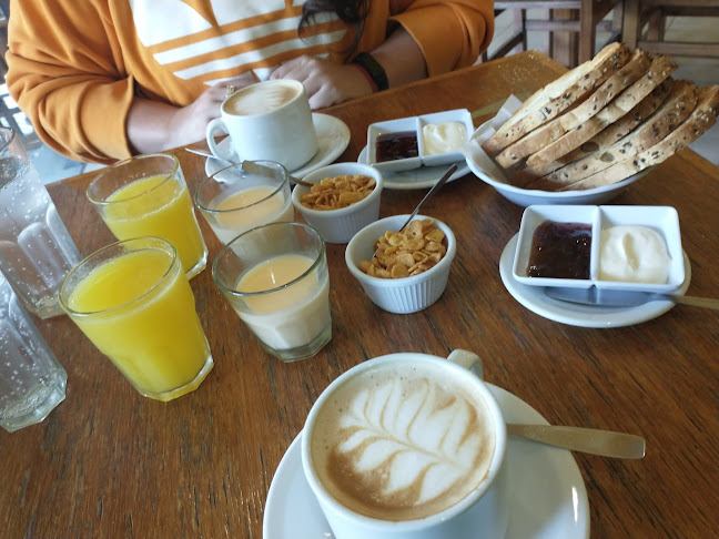 Opinii despre Café La Berlina în San Miguel de Tucumán - Gastronomía y hostelería