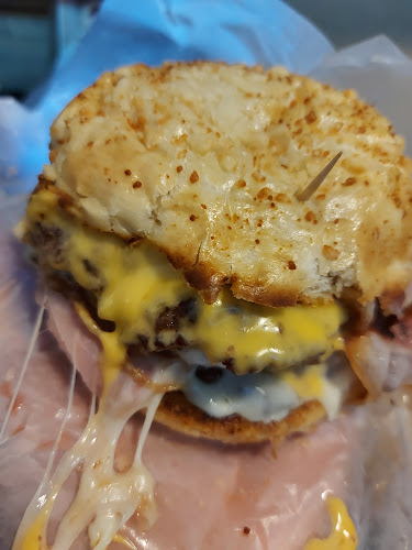 Comentarii opinii despre Burger Queen