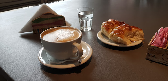 Comentarii opinii despre Bautista