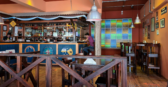 Opinii despre PIZZA HOUSE / EMPANADA HOUSE în Puerto Madryn - Gastronomía y hostelería