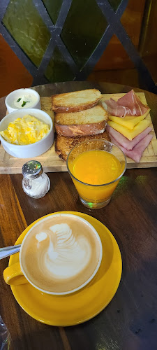 El Nazareno: Fábrica Familiar de Alfajores y Especialidades. - Córdoba