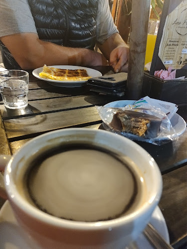 Los Pinos Café Bar - Gastronomía y hostelería