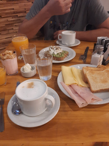 Bartolomé Mitre 1201, A4400 Salta