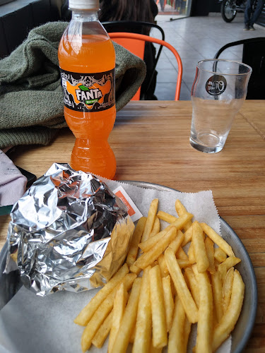 Open Pat Burgers - Gastronomía y hostelería