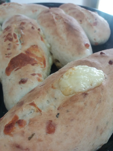 Comentarii opinii despre Rotisería Cucinarefood Hamburguesas lomitos pizzas empanadas Alitos Comida para llevar en Formosa