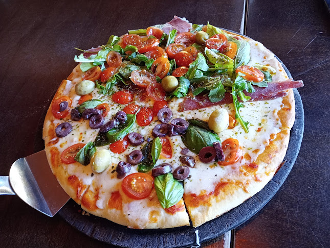 Pizzeria - Delivery de Pizzas - Lizard Cafe - Puerto Madryn