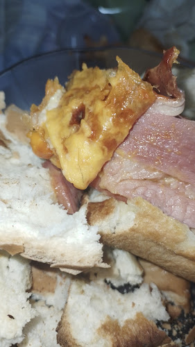 Opinii despre Bakano Lomos în Rivadavia - Gastronomía y hostelería