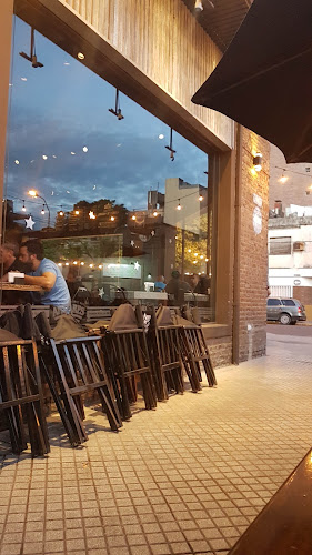 Comentarii opinii despre Parador Antares Rosario Pichincha