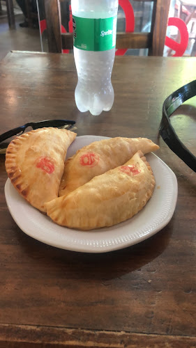 Opinii despre Medialunas Le Crois în La Plata - Gastronomía y hostelería