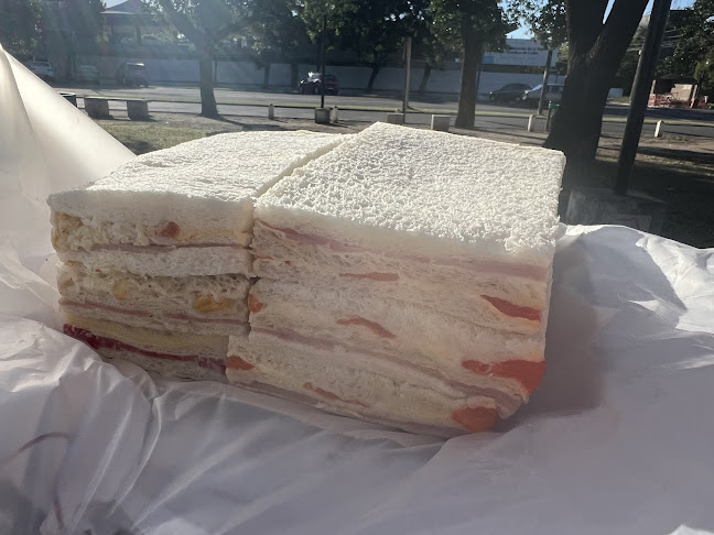 Panadería y Confitería Lucca S.R.L. - Gastronomía y hostelería