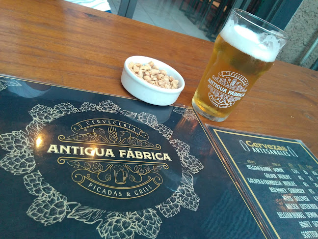 Comentarii opinii despre ANTIGUA FABRICA BAR