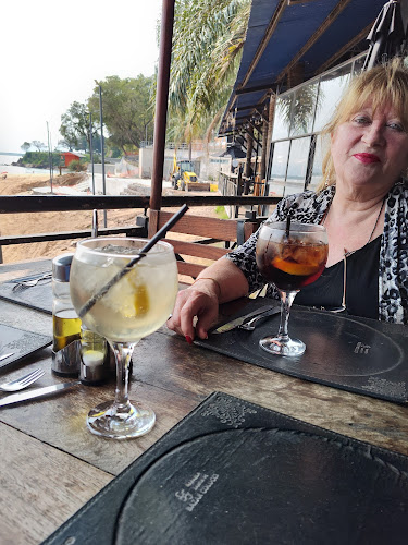 Opinii despre El Mirador del Paraná - Parilla Restaurant în Corrientes - Gastronomía y hostelería