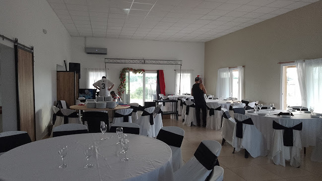 San Martín 676 primer piso oficina 15, B7000 Tandil, Provincia de Buenos Aires