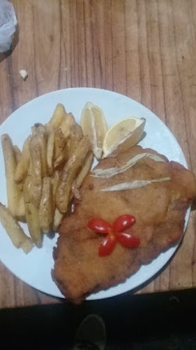 Opinii despre Vikingos pooll restobar în Mercedes - Gastronomía y hostelería