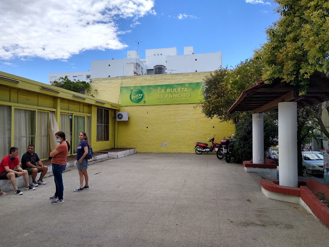 Av. Colón 2200, Alberdi, Enfermera Clermont 170, X5003DCS Córdoba