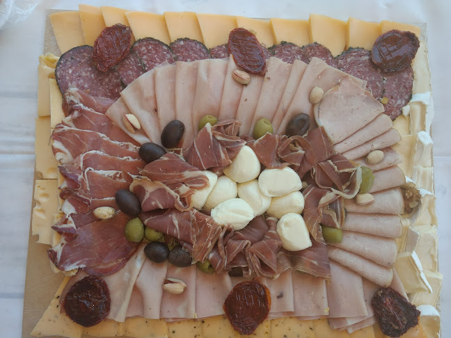 Perniles "Los AMIGOS" - Gastronomía y hostelería