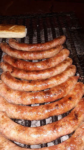 Opinii despre El ocho parrilla în Las Heras - Gastronomía y hostelería