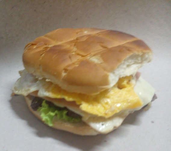 Comentarii opinii despre Hamburgueseria SandYsma