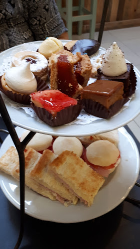 Mirasoles NUT - Cafetería y Pastelería - Gastronomía y hostelería