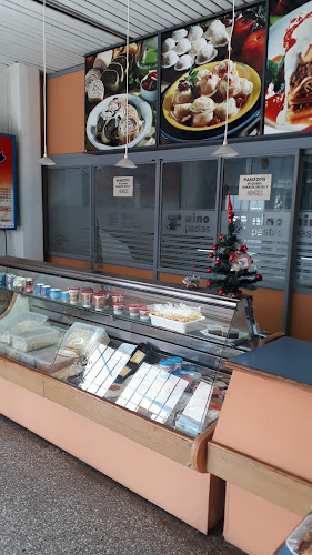 Nino pastas villa mitre