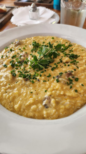 Opinii despre CUT Resto în Vicente López - Gastronomía y hostelería