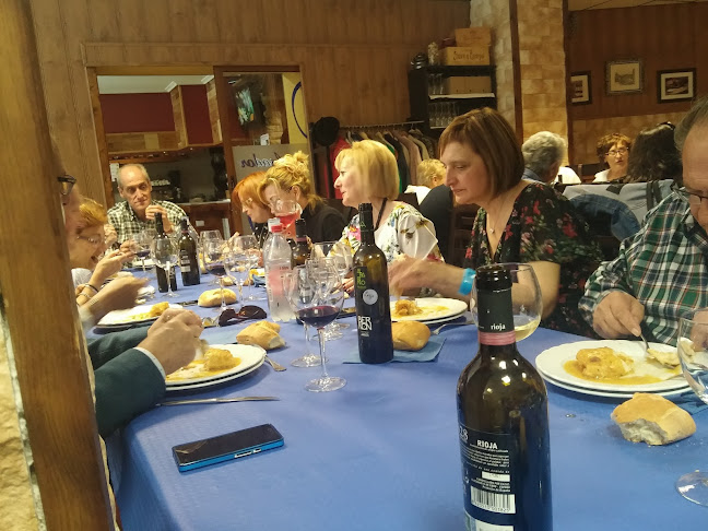 Opinii despre Restaurante Casa Óscar în Mieres - Gastronomía y hostelería