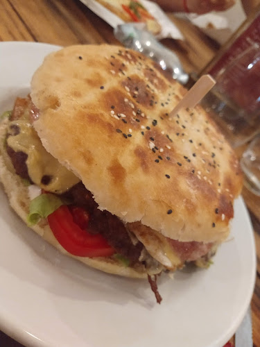 Mendoza 1134, W3400 CCO, Corrientes, Argentina