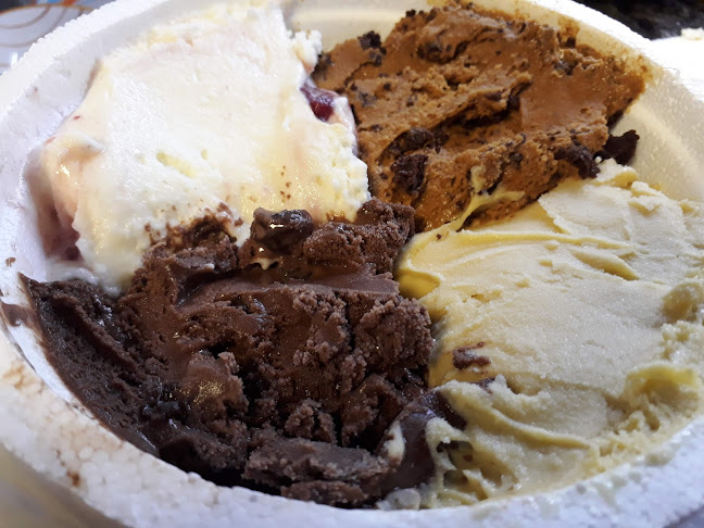 Opinii despre Heladeria Dolce Capriccio în Villa Udaondo - Gastronomía y hostelería