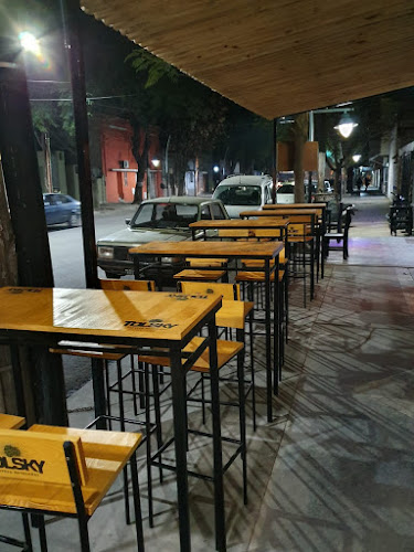 Opinii despre Tolsky Cerveceria Artesanal în Santiago del Estero - Gastronomía y hostelería