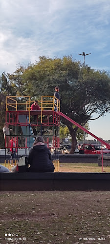 -4999, Av. Almte. Brown 4727, Santa Fe de la Vera Cruz