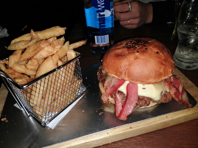 Sgto Cabral 1069, B1663 San Miguel, Provincia de Buenos Aires