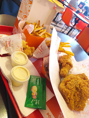 Av. Garcilaso de la Vega 1337, Lima 15001, Perú