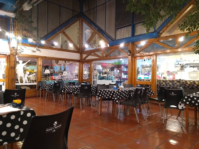 Opinii despre El Patio de Franz în Neuquén - Gastronomía y hostelería