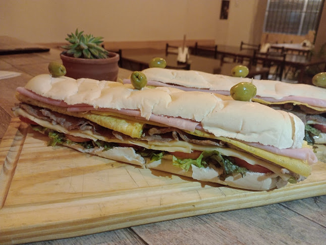 Opinii despre Aquí lomos y pizzas în Rivadavia - Gastronomía y hostelería