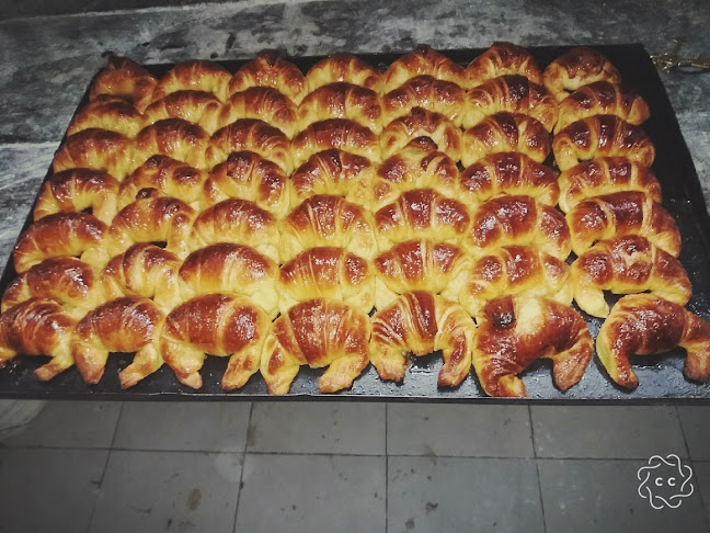 Opinii despre Panaderia y Confiteria San Juan în Gral. Pacheco - Gastronomía y hostelería