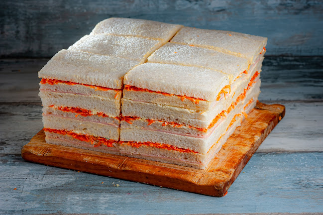 Opinii despre Panadería y Confitería Le An - Sucursal Cno Centenario e/503 y 504 în Gonnet - Gastronomía y hostelería