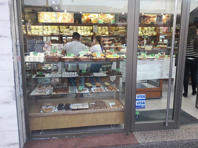 Panaderia Y Confiteria "La Independencia Argentina" - Gastronomía y hostelería