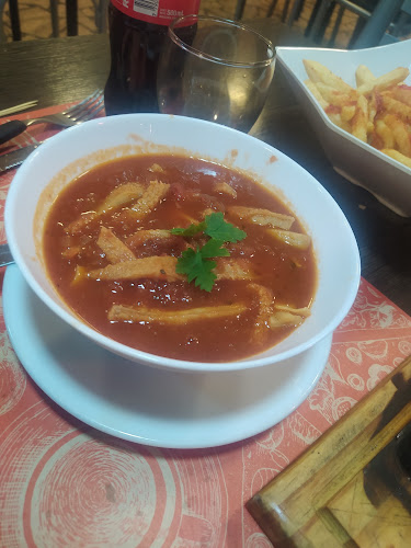 Blvd. Seguí 2250, S2003CIN Rosario, Santa Fe