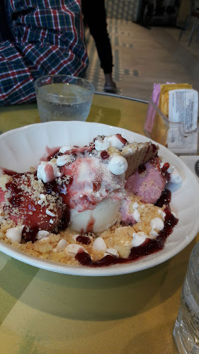 Comentarii opinii despre Freddo Tucumán Solar del Cerro