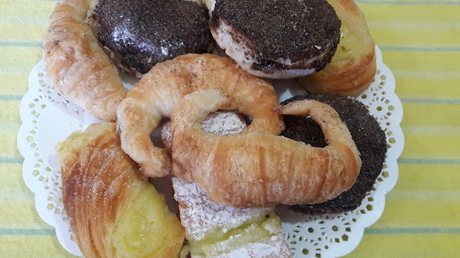 Comentarii opinii despre Panadería y Confitería "Vicente López"