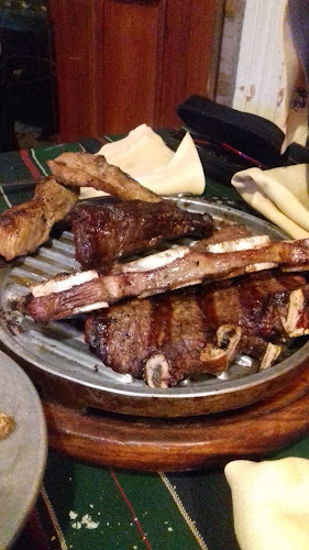 Opinii despre Pavarotti Restaurante Bodega în Bahía Blanca - Gastronomía y hostelería