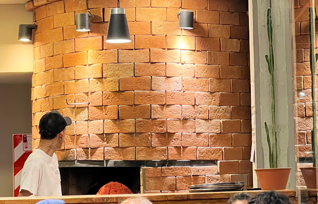 Nápoles Pizzas y Café