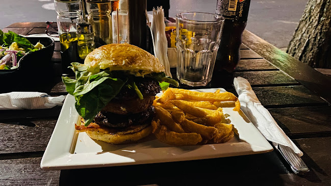 Opinii despre Liverpool city Bar în Paraná - Gastronomía y hostelería