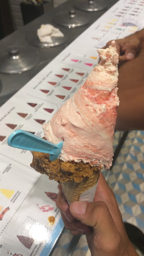 Av. Aconquija 1336 local 40/41, T4107 Yerba Buena, Tucumán