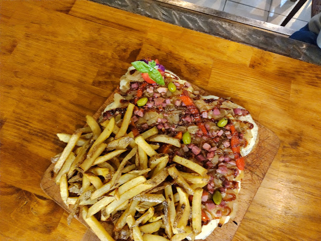 Opinii despre The Botellon Resto Cervecero în Villa Carlos Paz - Gastronomía y hostelería